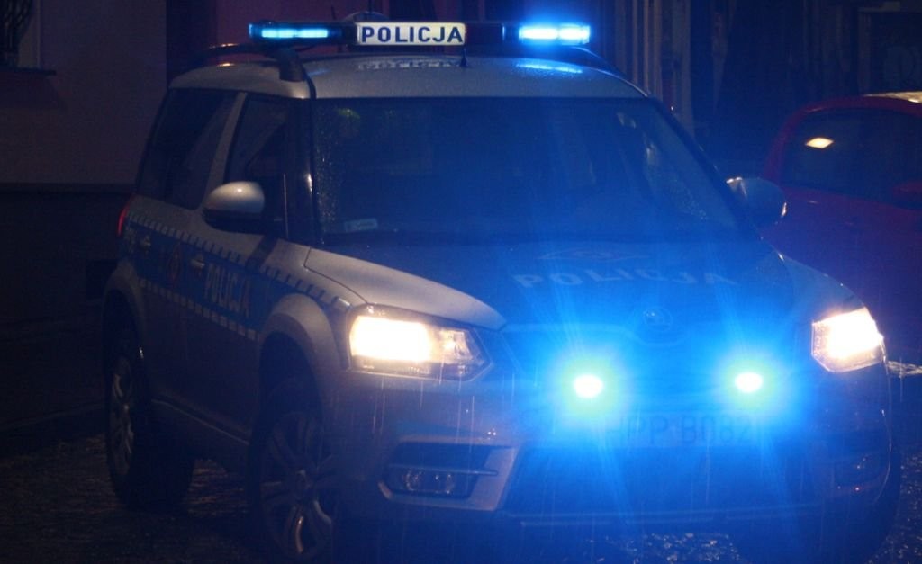 Awantura przed blokiem - zatrzymana kobieta