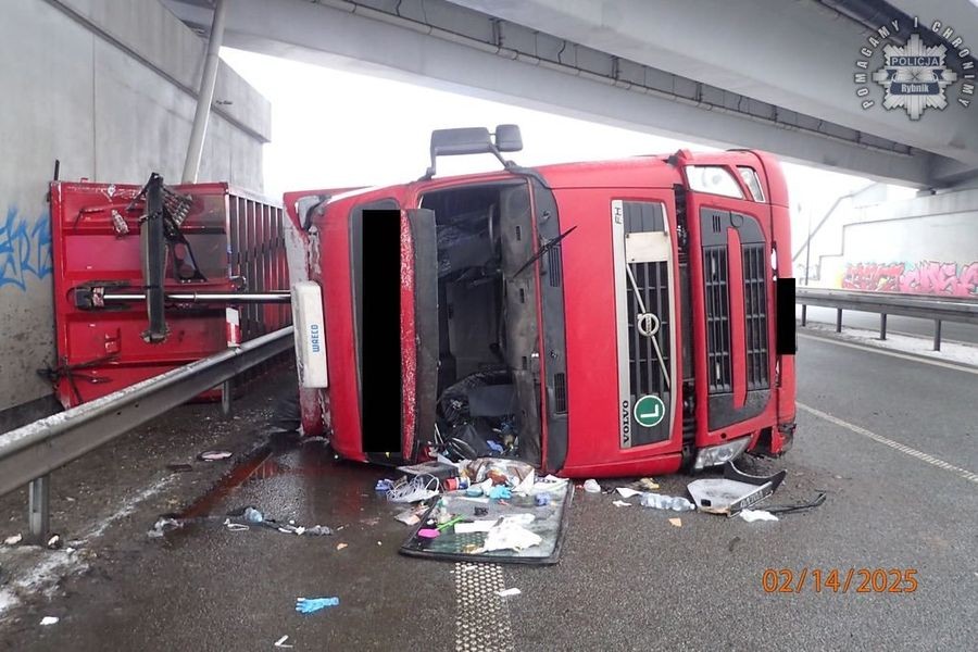Kierowca nie przeżył wypadku na drodze 935 w Rybniku