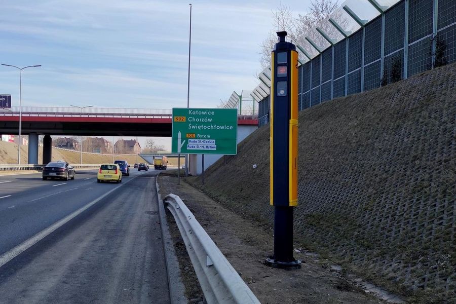 Fotoradary bezwzględne dla kierowców! Gdzie było najwięcej mandatów?