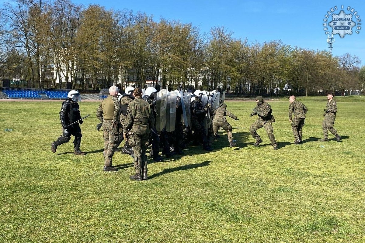 Żołnierze na Śląsku szkolą policjantów [ZDJĘCIA]