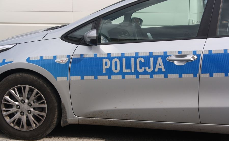 Pijany Wiózł Dziecko Quadem I Uderzył W Słup