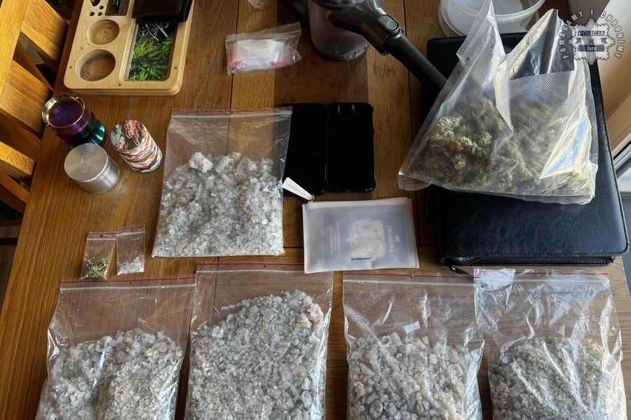 2,5 Kg Narkotyków W Żorach - Policja Zatrzymała Dwie Osoby