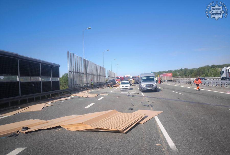 Wypadek Na Autostradzie A4 W Zabrzu [Nowe Informacje]