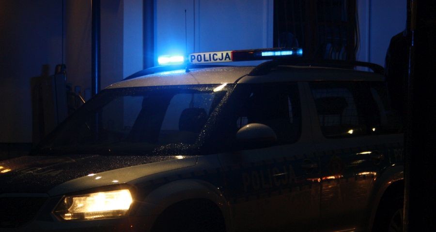 Dwa Martwe Psy Znalezione W Rzece - Sprawą Zajmuje Się Policja