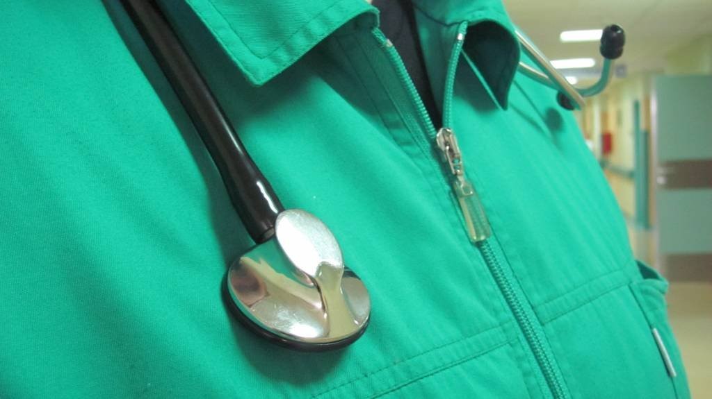Pacjent Zgłosił Się Do Szpitala: "ktoś Wsypał Mi Narkotyki Do Piwa" 