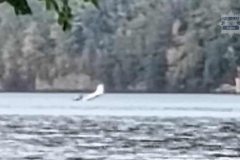 Akcja-sluzb-samolot-utonal-w-Jeziorze-Zywieckim