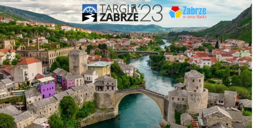 Tło