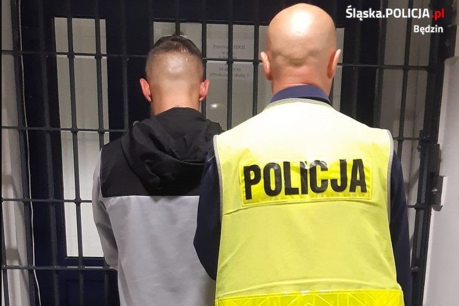 Tło