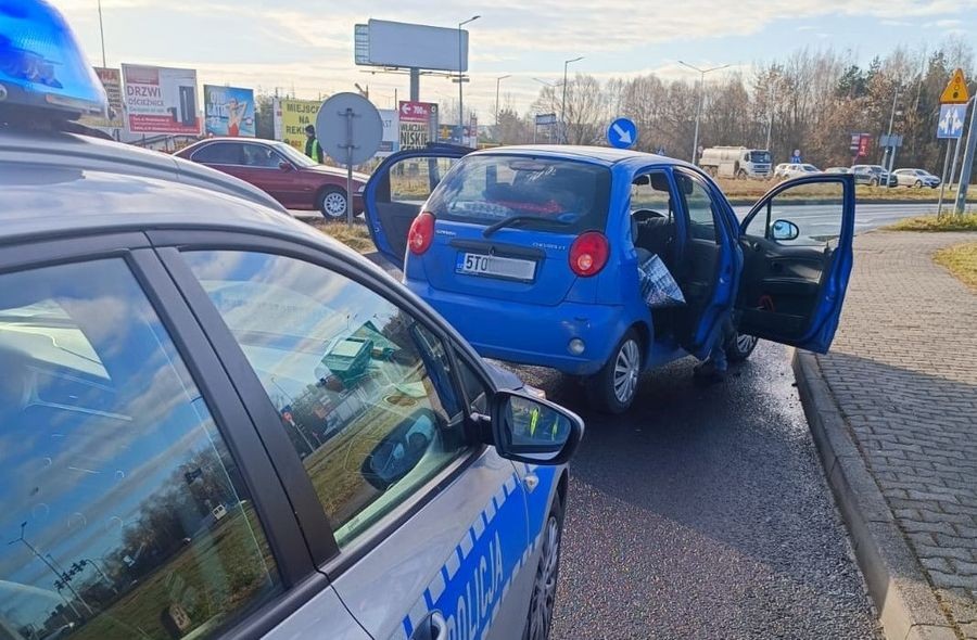 Tło