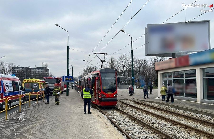 Tło