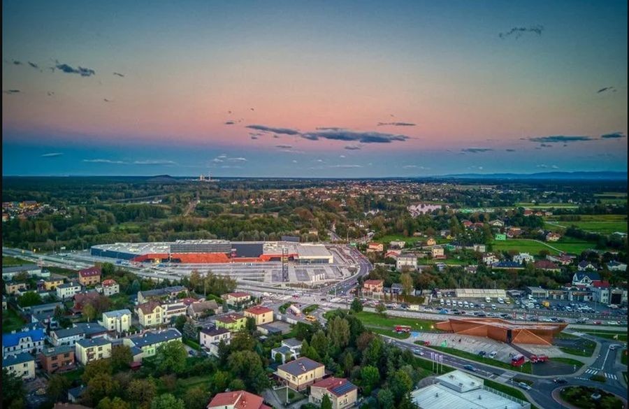 Tło