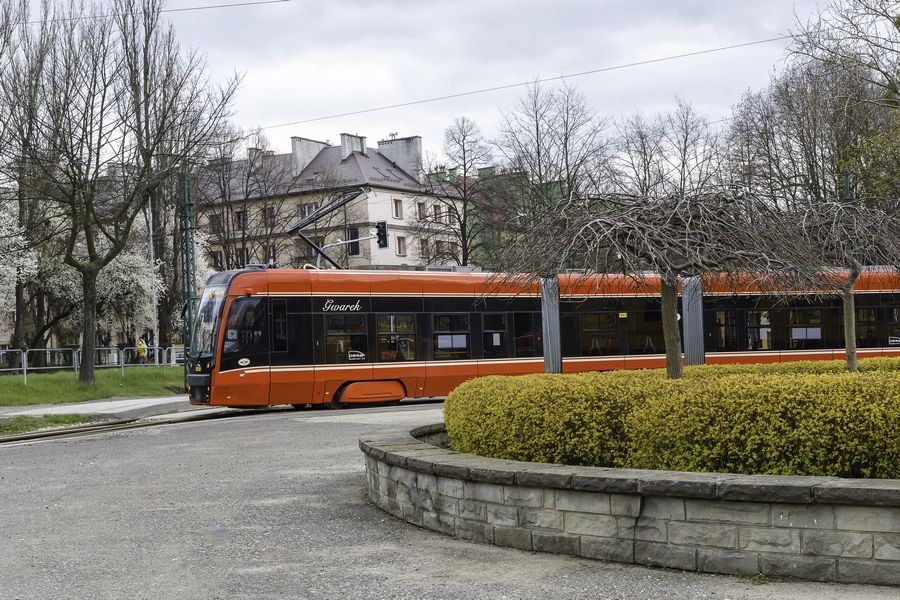 Tło