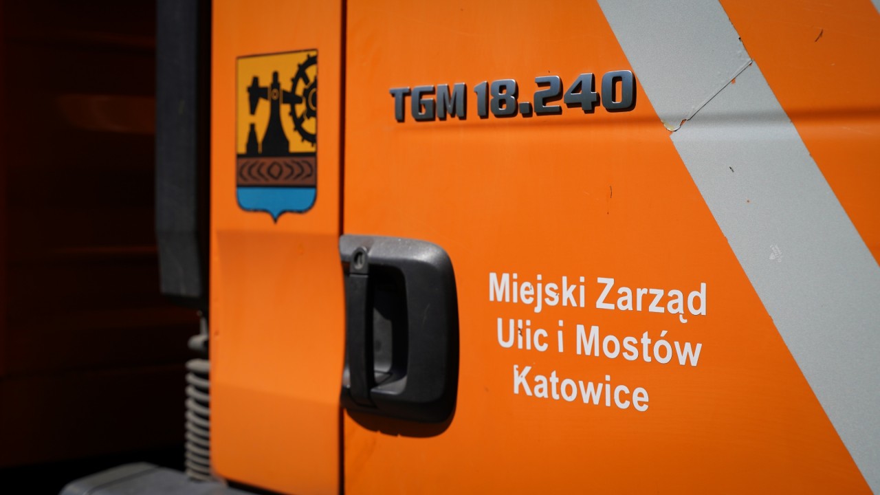 Tło