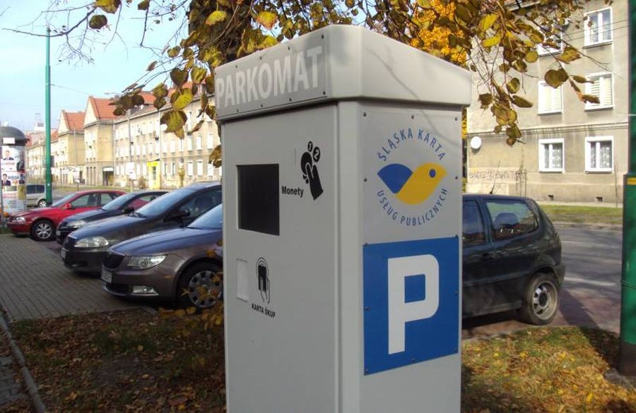 Tło