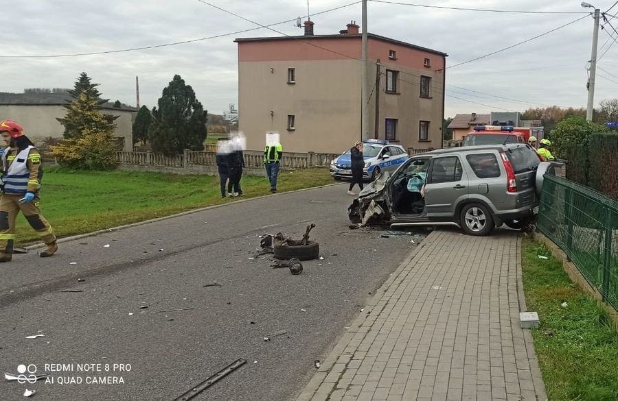 Tło