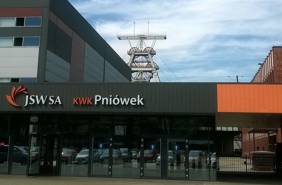 Tło