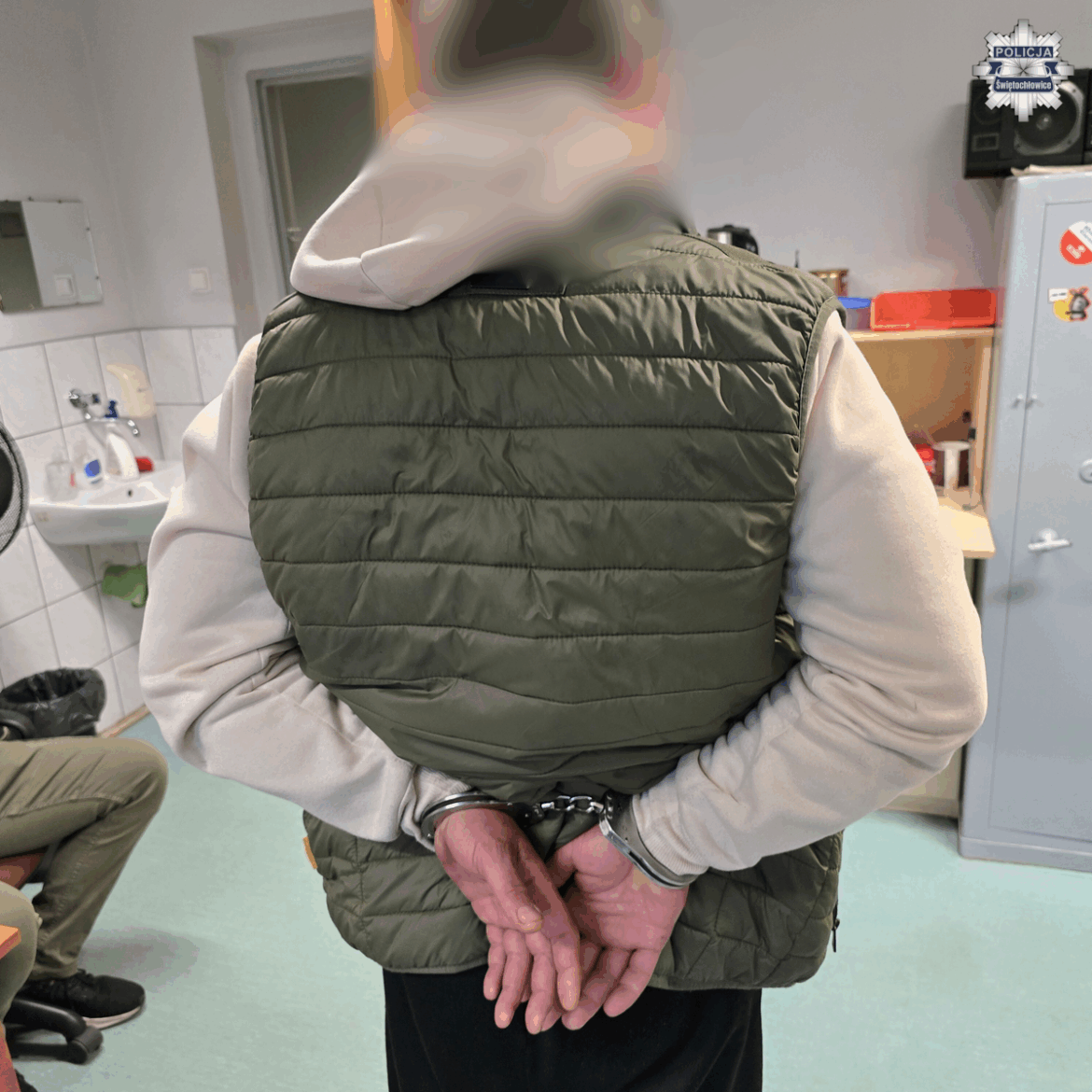 Mężczyzna w samochodzie miał sporo na sumieniu. Fot. KMP Świętochłowice