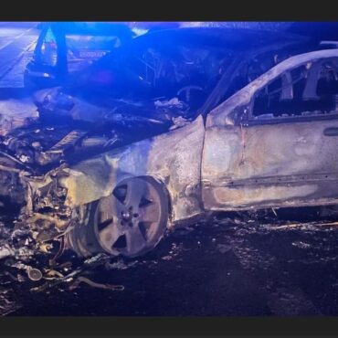 Wypadek na DK 81 w Mikołowie. Po zderzeniu dwóch aut osobowych są utrudnienia w ruchu.