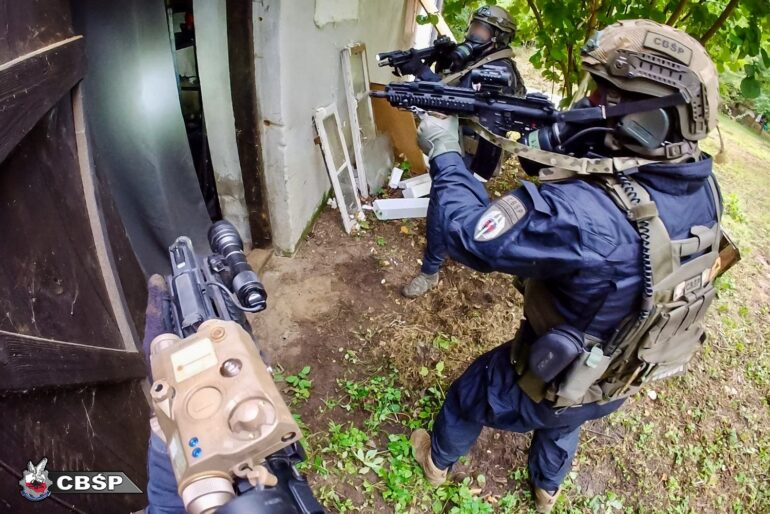 Alfa-PVP. Na Śląsku zlikwidowano fabrykę groźnego narkotyku! Fot. CBŚP