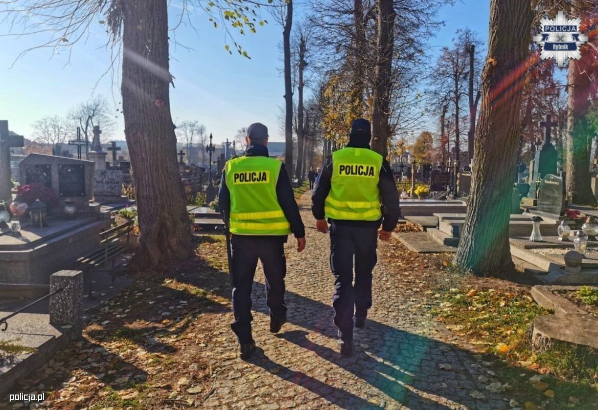 Cmentarze w Rybniku: Zmiany na 1 listopada. Gdzie zaparkować we Wszystkich Świętych? Fot. KMP Rybnik