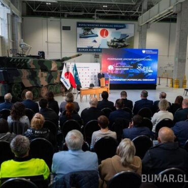 Nowa inwestycja w Gliwicach. Umowa pomiędzy Polską Grupą Zbrojeniową a Zakładami Mechanicznymi Bumar-Łabędy pozwoli zrealizować budowę nowej hali produkcyjnej. Obejmie również modernizację istniejącej linii montażu oraz doposażenie zakładowego poligonu. Koszt inwestycji, która ma się zakończyć w 2028 roku to 850 mln zł.