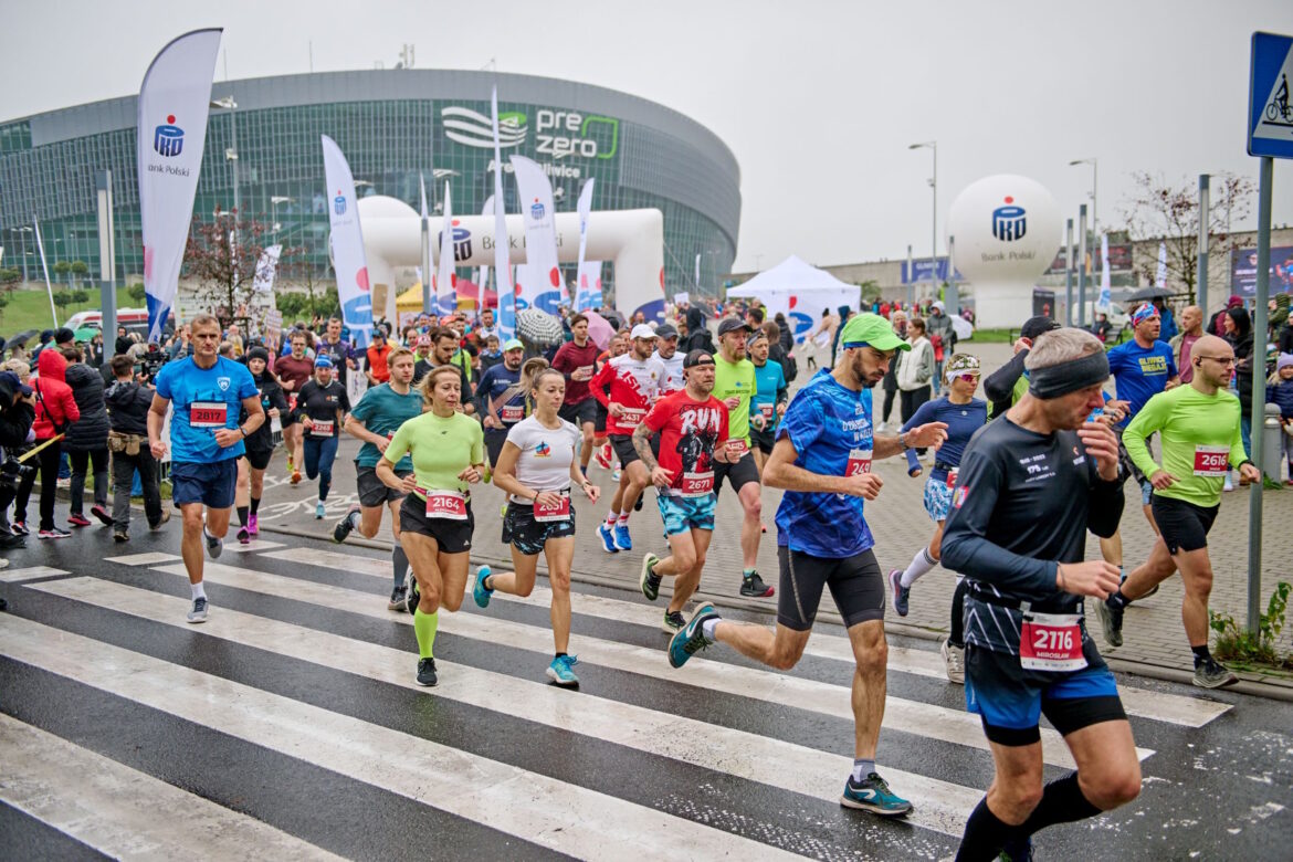 Już w niedzielę 26 października wystartuje 11. PKO Półmaraton Gliwicki. Sprawdź, którędy pobiegną biegacze! fot MBuksa/ UM Gliwice