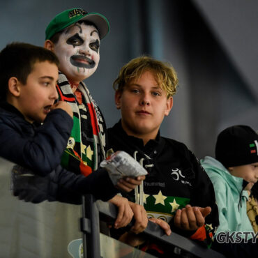 W Hali MOSiR Tychy odbędzie się halloweenowy mecz GKS Tychy - Polonia Warszawa. Przebranie gwarantuje darmowy wstęp i masę atrakcji!