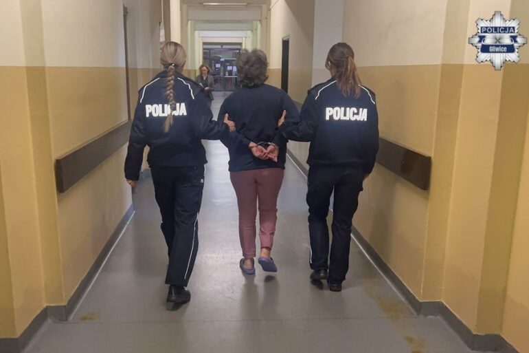 Ponad dziesięć godzin trwały poszukiwania kobiety, w Gliwicach. Okazało się że to było fałszywe zgłoszenie porwania. Kobieta tłumaczyła się, że to był głupi żart pod wpływem alkoholu. Teraz będzie odpowiadać przed sądem.