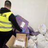 Potężne uderzenie w tytoniową mafię. Policjanci z Rybnika przejęli ponad 800 kg nielegalnego tytoniu