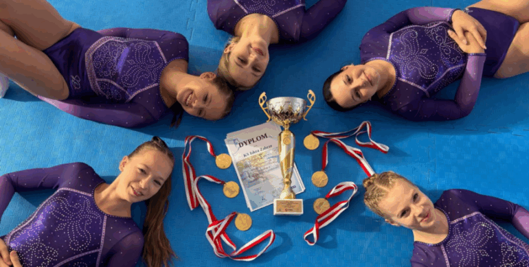 Zabrzanki najlepsze w Polsce! Klub Iskra Zabrze ze złotym tytułem Mistrza Polski. Fot. UM Zabrze