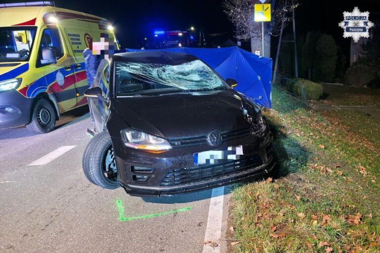 Tragiczny wypadek w Pielgrzymowicach. Na ulicy Powstańców kobieta jadąca rowerem z nieznanych jeszcze powodów zjechała na pas, którym nadjeżdżał volkswagen. Kierowca auta nie zdołał uniknąć zderzenia. Sprawą zajmuje się pszczyńska policja.