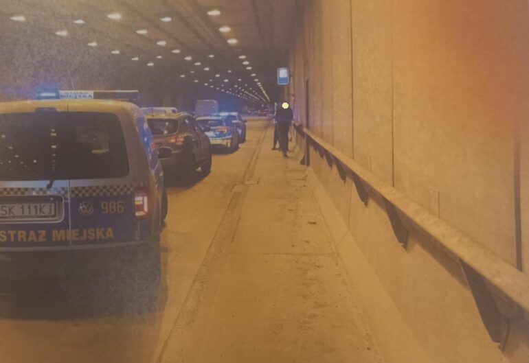 Katowice, bójka, bójka w tunelu, pobili się, kierowcy, kierowcy pobili się w tunelu. Fot SM Kce