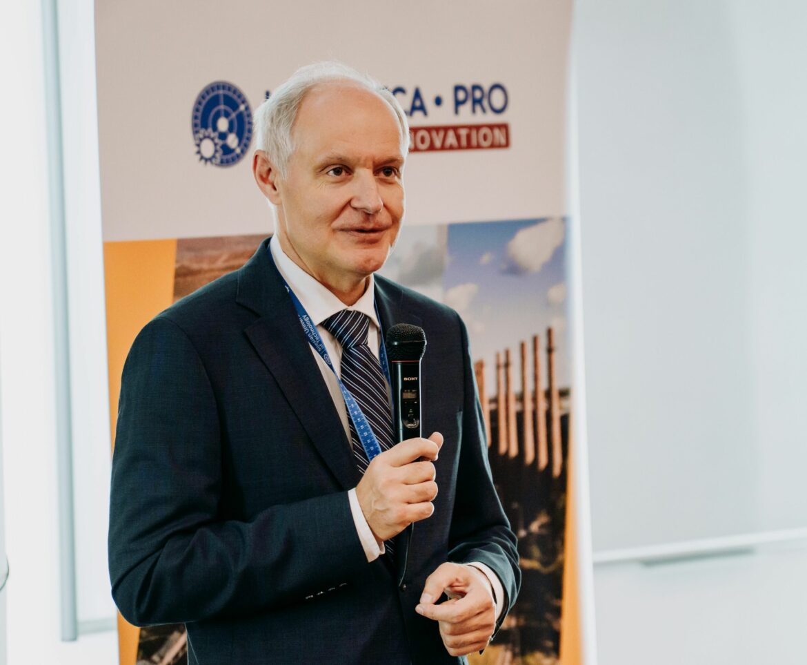 Rektor Politechniki Śląskiej prof. Marek Pawełczyk przewodniczącym Rady Rektorów EURECA-PRO (fot. UM Gce, PŚ)