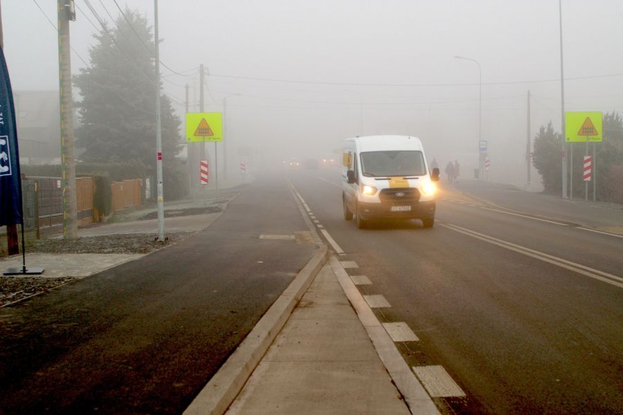 Zakończył się remont DW 928 na jednym z trzech odcinków między Mikołowem a Kobiórem. Do użytku oddano dziś 8 km przebudowywanej trasy Mikołów-Kobiór. Oddanie do użytku pozostałych fragmentów zaplanowano w kwietniu 2026 r.