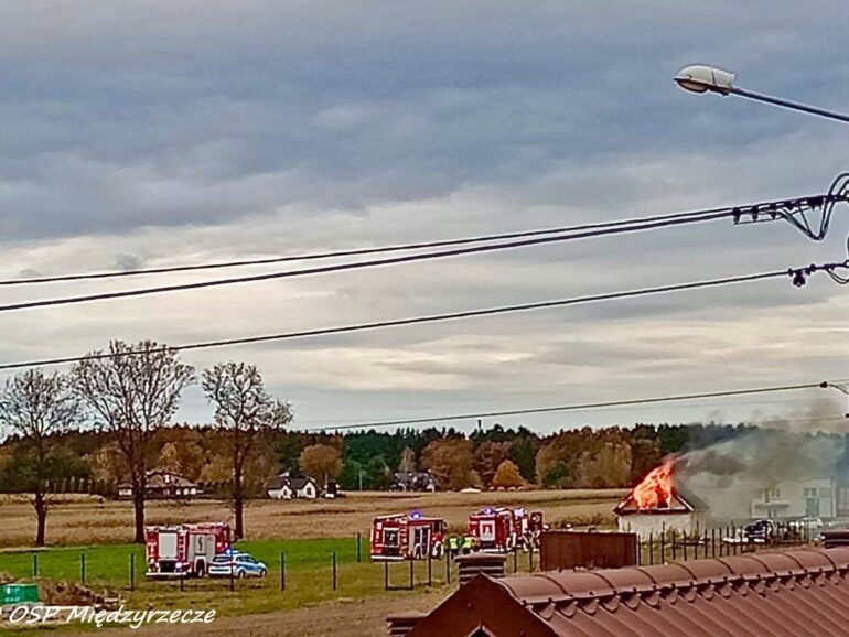 Dołącz do zbiórki na pomoc dla Michała Zbruka, policjanta z Pszczyny, który stracił dom w pożarze. Wesprzyj odbudowę jego domu i przywróć nadzieję na normalne życie.