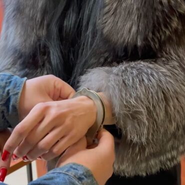 Sześć osób, biorących udział w zorganizowanej grupie przestępczej, wpadło w ręce śląskich funkcjonariuszy. Zatrzymania przeprowadzono m. in. w Tychach i Kobiórze.