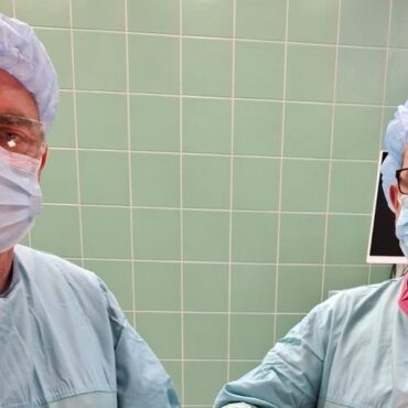 W Zagłębiowskim Centrum Onkologii w Dąbrowie Górniczej przeprowadzono wyjątkowo skomplikowaną operację. Zespół chirurgów onkologicznych usunął rekordowych rozmiarów guz jamy brzusznej.