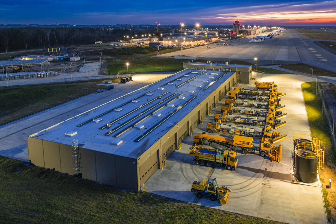 Nowa Baza Działu Eksploatacji i Transportu: Katowice Airport inwestuje w bezpieczeństwo (fot. Piotr Adamczyk)