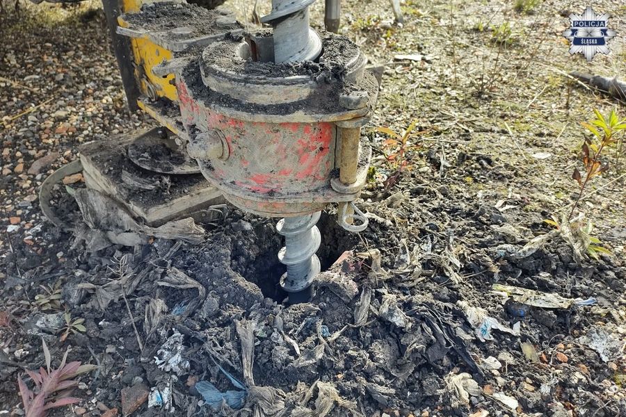 Jest akt oskarżenia w sprawie działalności jednej ze śląskich spółek, która wykorzystywała dzierżawione grunty niezgodnie z ich przeznaczeniem. Nielegalne odpady w Bytomiu podrzucono podczas rekultywacji terenu.