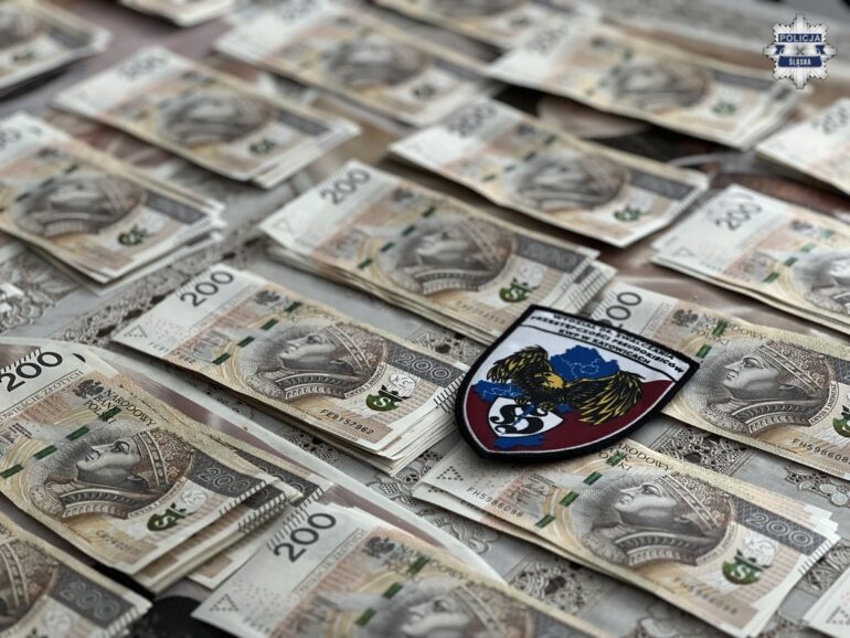 Śmieciowa mafia w rękach policji. Pseudokibice i milionowe zyski z toksycznego biznesu (fot. policja)