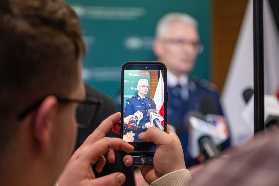 Nowe radiowozy dla bezpieczeństwa i środowiska (fot. Policja Śląska)