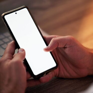 Samsung S26 czy iPhone 17