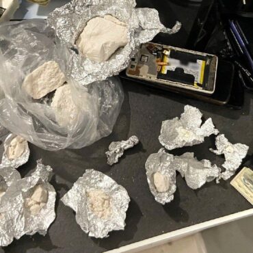 Spacerowali nocą - ona w spodniach od piżamy. Jemu grozi do 10 lat! (fot. KMP Sosnowiec)