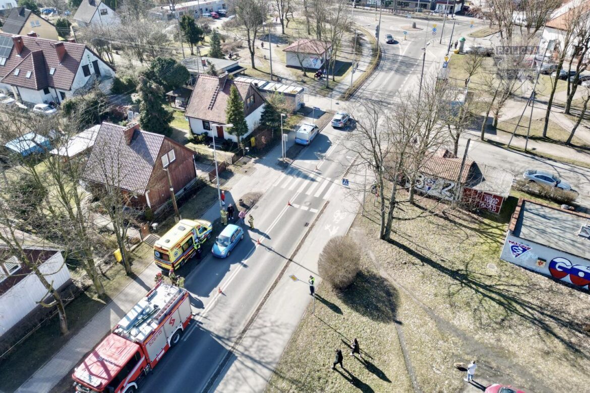 Kobieta wjechała w mężczyznę na pasach. Groźne potrącenie w Mysłowicach. Fot. Policja Mysłowice