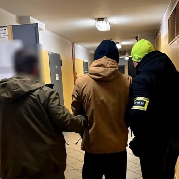 Katowice: Zatrzymani za oszustwa „na podszywacza”. Mieli 80 tys. zł. Fot. KWP Katowice