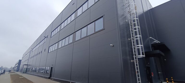 Nowy hangar H4 w Katowice Airport już działa. Pyrzowice rozwijają zaplecze techniczne