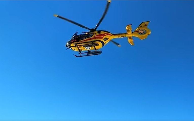 Tragiczny finał miał wypadek w miejscowości Ćwiklice w powiecie pszczyńskim.  Mężczyzna spadł z drzewa podczas prac wykonywanych na prywatnej posesji.