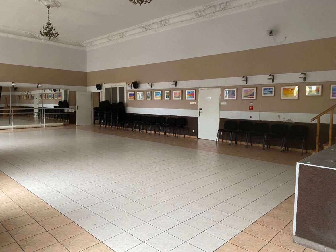 Świerklaniec modernizuje GOK – 120 tys. zł na remont sali widowiskowej. Fot. UG Świerklaniec