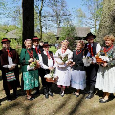 Skansen - Zagroda Wsi Pszczyńskiej zaprasza do udziału w pewnej wielkanocnej tradycji. W Wielką Sobotę, 4 kwietnia odbędzie się święcenie pokarmów świątecznych.