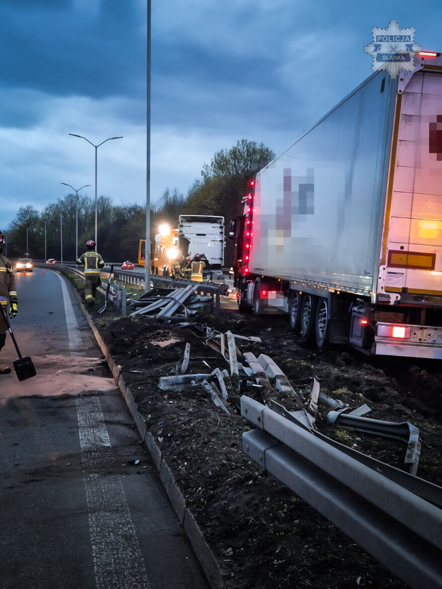 Wypadek na DK 78, kolizja na DTŚ - poranek 14 kwietnia pod znakiem wypadków. Fot. Policja Śląska